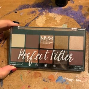 Nyx shadow palette